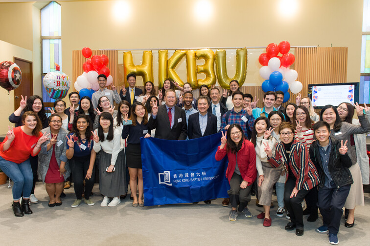 Image of Tea/Coffee Gathering with Consul General of the United States
