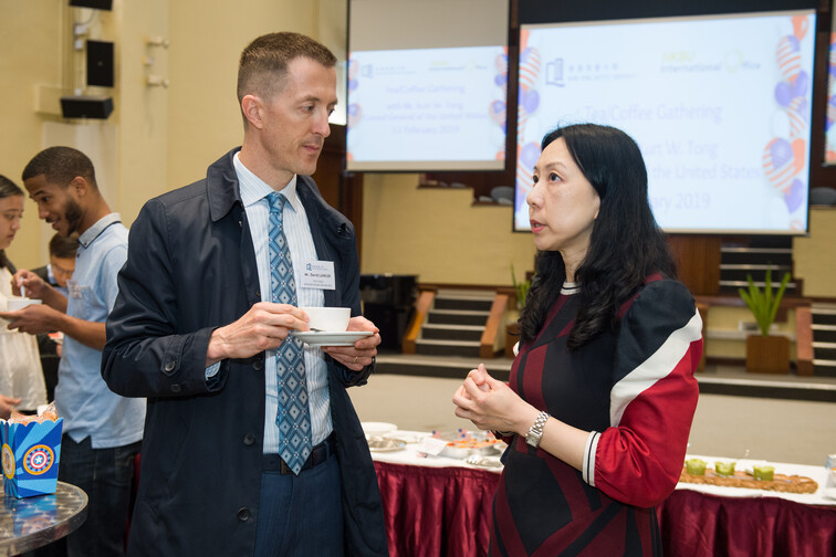 Image of Tea/Coffee Gathering with Consul General of the United States