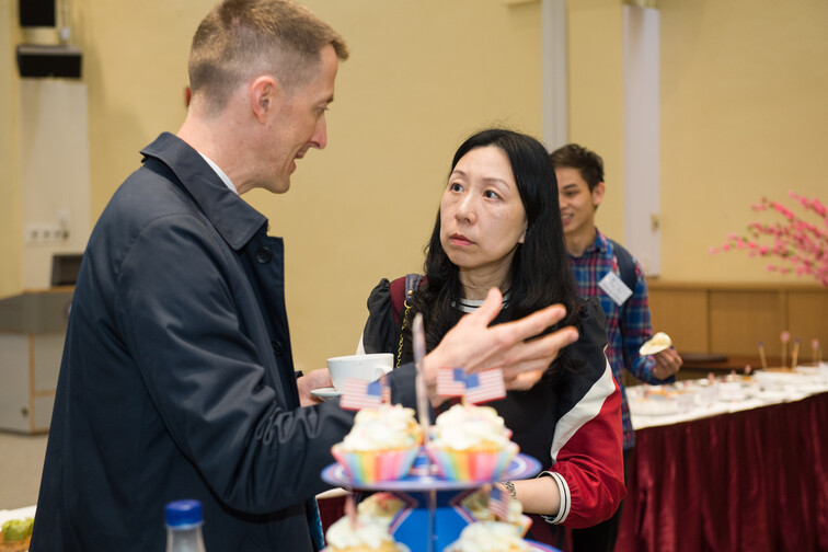 Image of Tea/Coffee Gathering with Consul General of the United States