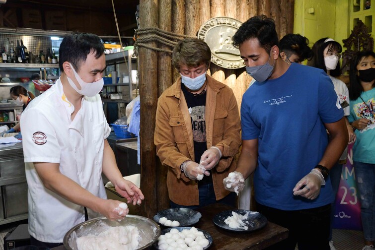 Image of Authentic Wonton Noodle Party