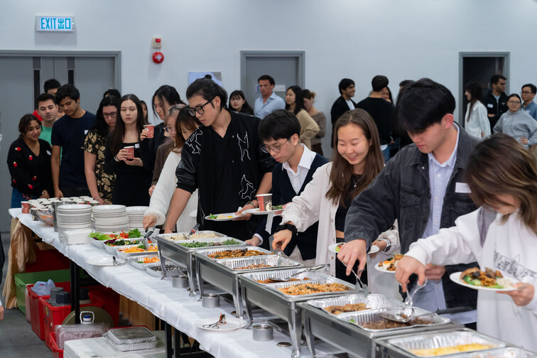 Image of Dinner with Professionals: Career Sharing of International Graduates