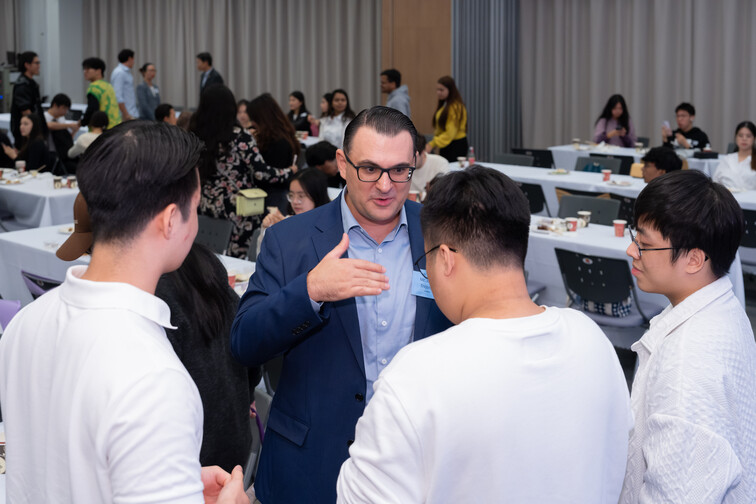Image of Dinner with Professionals: Career Sharing of International Graduates