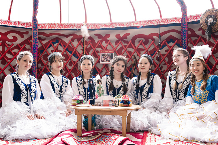 Image of Kaz We Love it! Kazakhstan's New Year Gala