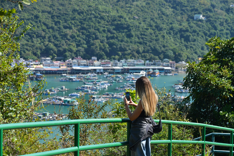 Image of Lamma Island Exploration Tour